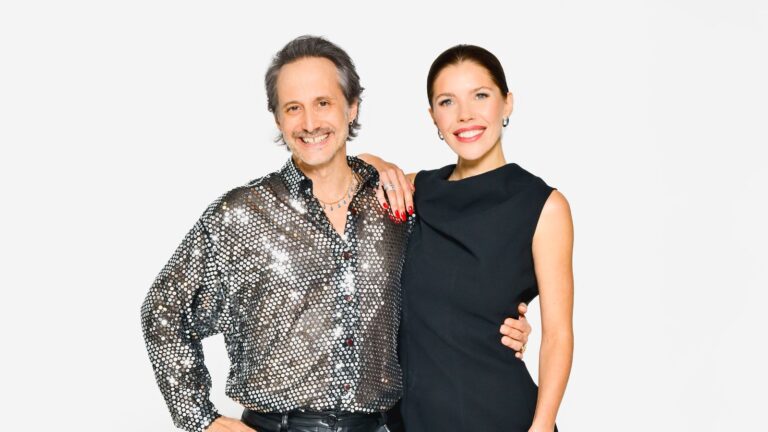 Eurovizi 2026 budou moderovat Victoria Swarovski a Michael Ostrowski