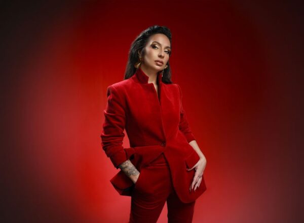 Ázerbájdžán vysílá na Eurovizi zpěvačku JIVU s písní Just Go